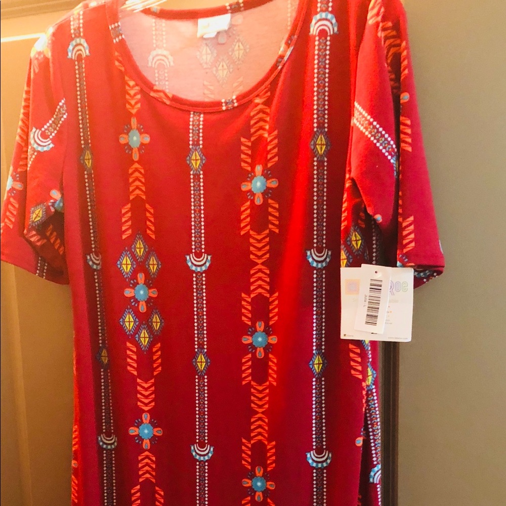 BNWT Lularoe Julia Aztec pattern